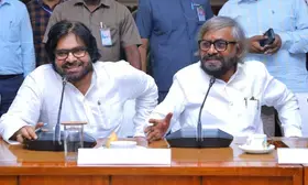 Karnataka agrees to send 8 Kumki elephants to Andhra (Lead)