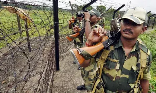 BSF Foils Major Infiltration Attempt by Bangladeshi Citizens Amid High Alert