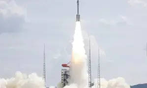 China’s rocket ends up in 300 pieces of space junk after launch of satellite constellation