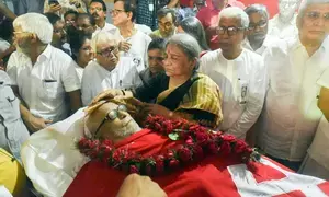 Rahul Gandhi writes to Buddhadeb Bhattacharjee’s wife highlighting his role as pragmatic politician