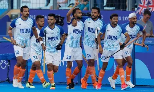 Chief Minister Nitish Kumar Lauds Indian Mens Hockey Team for Olympic Bronze Medal