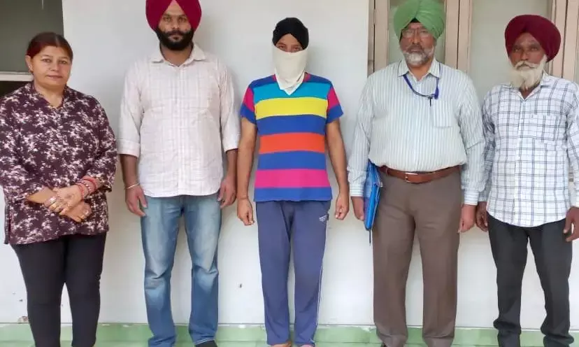 Vigilance Bureau Arrests DDPO, Private Person for Embezzling Rs 40.85 Lakh in Govt Grants Vigilance Bureau Arrests DDPO, Private Person for Embezzling Rs 40.85 Lakh in Govt Grants