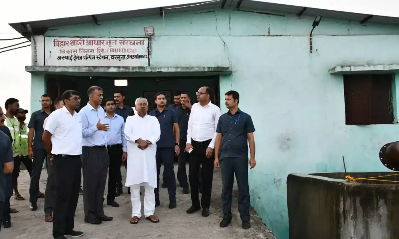 CM Nitish Kumar Inspects Flood Preparedness in Patna, Issues Directions_