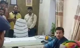 Raj Minister Rathore rebukes ACP for thrashing Army Commando at Jaipur police station