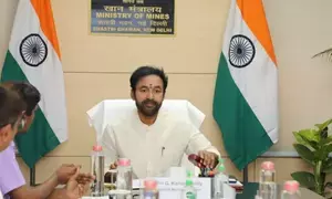 Govt unveils plan to boost coal production through hi-tech global mining operators