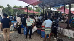 Amid unrest, India-B’desh traders join ‘Border Haat’ in Tripura