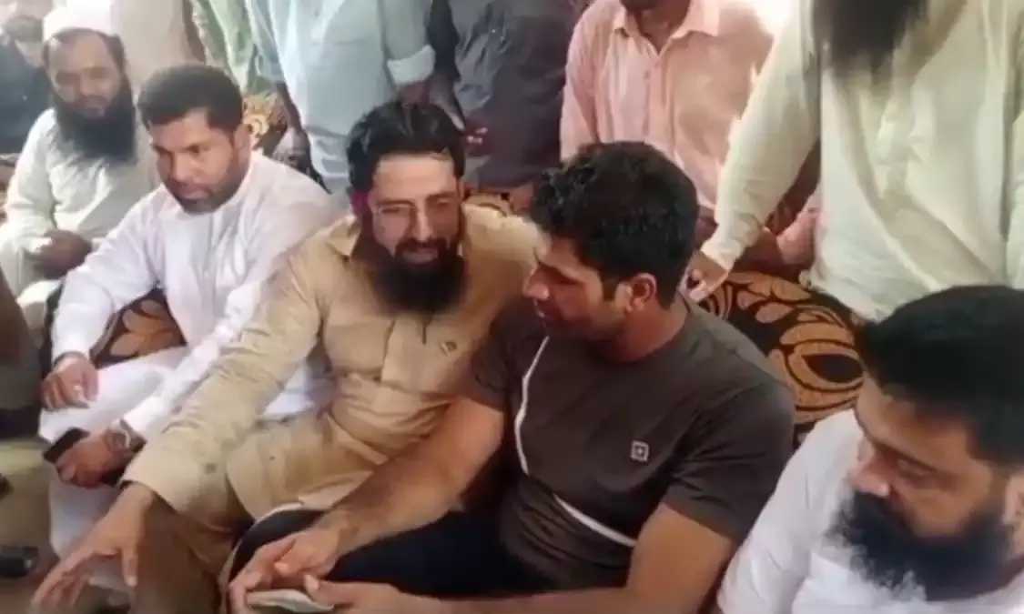 Olympic Champion Arshad Nadeem Faces Controversy for Alleged Meeting with Terrorist Leader Olympic Champion Arshad Nadeem Faces Controversy for Alleged Meeting with Terrorist Leader
