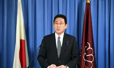 Japanese PM announces he wont run for ruling party president (Ld)