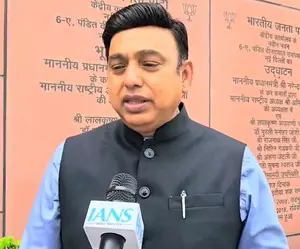 Cong govt misled people of Ktaka with its guarantees: BJP MP Zafar Islam (IANS Exclusive)