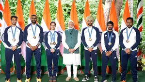 PM Modi meets Indias Paris Olympic contingent at his residence