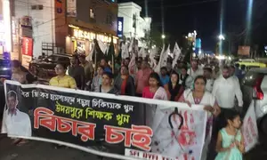 Left youth, student wings hold rally to protest killing of Kolkata doctor, Tripura teacher