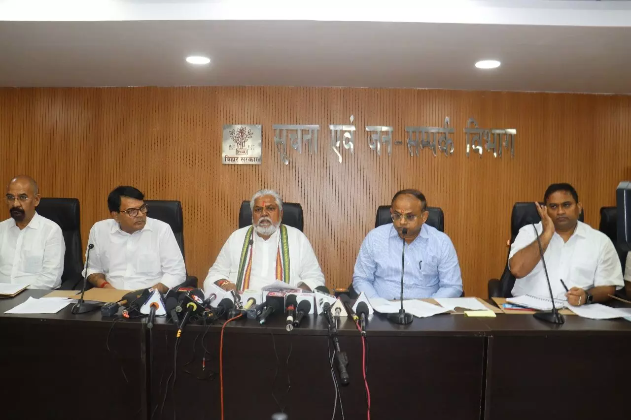 Bihar CM Nitish Kumar Reviews Rural Works Departments Progress Bihar CM Nitish Kumar Reviews Rural Works Departments Progress