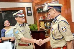 Odisha DGP stresses on providing better police service to people (Lead)