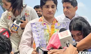 Vinesh Phogat receives emotional homecoming after Paris Olympics heartbreak