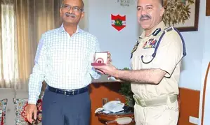 Northern Army Commander meets J&K DGP designate
