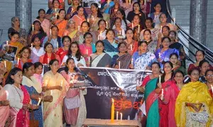 RG Kar horror: BJPs Mahila Morcha takes out candle light march in Bluru, demands Mamatas resignation