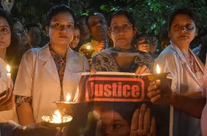 Bengal govt withdraws transfer notification of 42 doctors amid protests