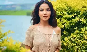 Jasmin Bhasin: Difficult to portray serious character when you have a pleasant persons image
