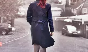 Kareena Kapoor Khan takes a lonely walk in ‘The Buckingham Murders’ poster