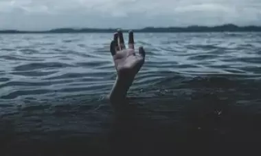 3 drown as fishing boat sinks off Maharashtras Sindhudurg