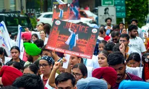 Vadodara medical students protest over Kolkata female doctor’s rape-murder