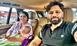 Who is Rahul Vaidyas companion on his journey to Laughter Chefs set?