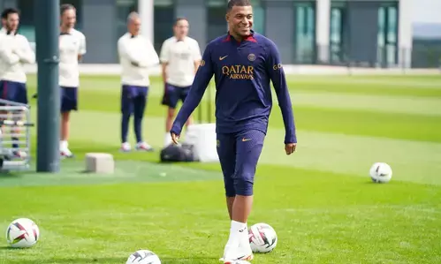 Mbappe files 55 million Euros complaint against PSG over unpaid wages: Report