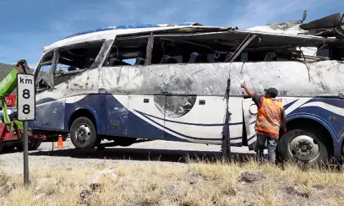 Tragic Bus Crash in Iran Claims 28 Shia Pilgrims On the Way to Iraq Tragic Bus Crash in Iran Claims 28 Shia Pilgrims On the Way to Iraq