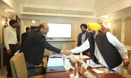 Punjab Chief Minister Secures Major Investment Commitments from Industry Giants