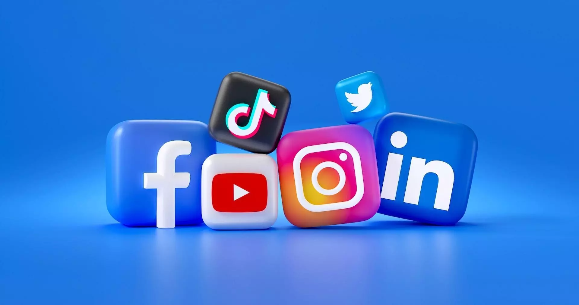 MeitY Directs Social Media Platforms to Comply with Supreme Court Order on Sensitive Content Removal MeitY Directs Social Media Platforms to Comply with Supreme Court Order on Sensitive Content Removal