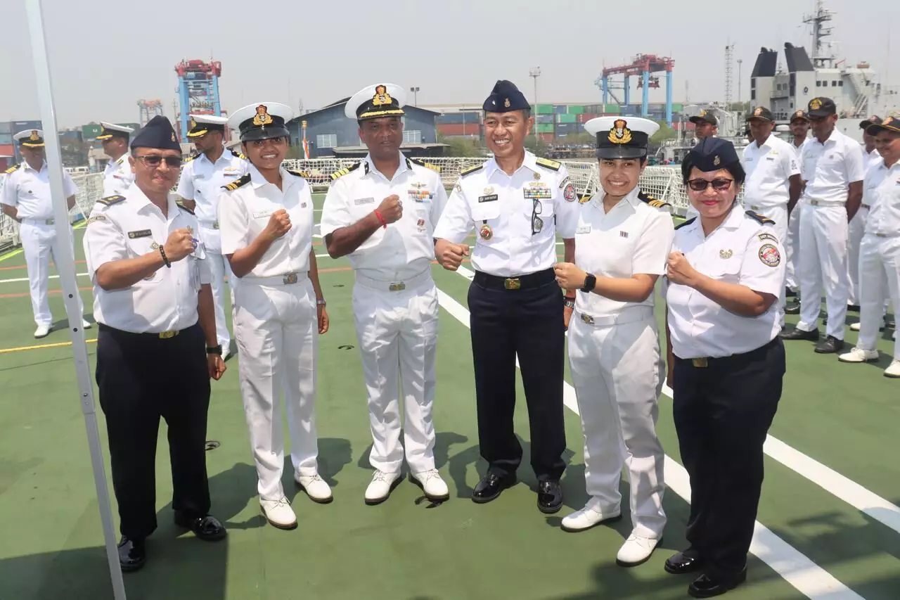 Indian Coast Guard Vessel Sujay Makes Port Call in Jakarta, Showcases Women in Maritime Security Indian Coast Guard Vessel Sujay Makes Port Call in Jakarta, Showcases Women in Maritime Security