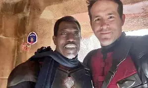 Ryan Reynolds says more Blade please to celebrate Wesley Snipes