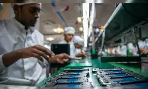 India mobile phone exports reach $6.5 billion in April-July, iPhones lead India mobile phone exports reach $6.5 billion in April-July, iPhones lead