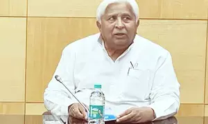 Ktaka govt to urge Guv to take prompt action on cases against BJP, JD-S leaders