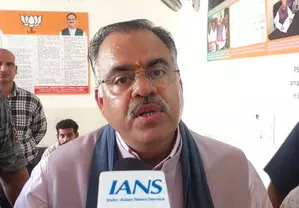 Congress should clarify stand on Article 370: Tarun Chugh on Rahul’s J&K visit Congress should clarify stand on Article 370: Tarun Chugh on Rahul’s J&K visit