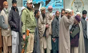 6.67 lakh electors to vote in 1st phase in 7 seats of J&Ks Anantnag dist