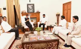 Telangana CM seeks Central assistance for Sports University