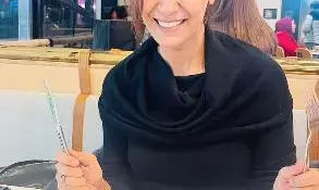 Mona Singh share glimpse of her Saturday meal with sister in Australia