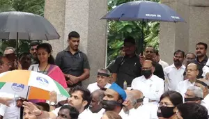 Bandh banned: MVA leaders mark silent sit-in protests in Maharashtra Bandh banned: MVA leaders mark silent sit-in protests in Maharashtra