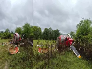 4 injured as helicopter on Mumbai-Hyderabad flight crashes near Pune hills