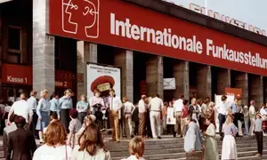 Samsung, LG to unveil new AI-powered appliances at IFA 2024