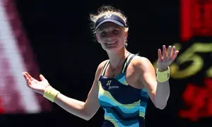 Linda Noskova clinches first WTA singles title, beats Lulu Sun