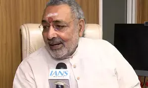 Rahul, Mamata belong to Tukde Tukde gang: Giriraj Singh