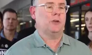 Australian workers given right to disconnect under new laws