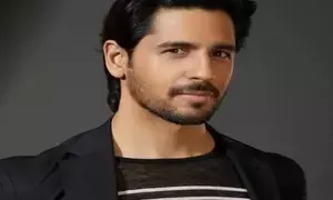 Sidharth Malhotra: Kiaras fashion sense is undeniably bold and adventurous