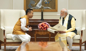 Sikkim CM invites PM Modi to attend statehood day