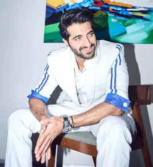 Akshay Oberoi is back ‘in the gym’ as he gears up for new action role Akshay Oberoi is back ‘in the gym’ as he gears up for new action role