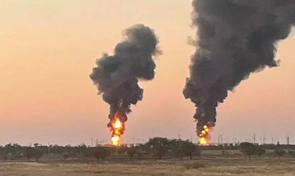Rostov Oil Depots Targeted in Ukrainian Drone Strikes, Major Fires Reported