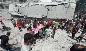 Israeli airstrike kills 8 Palestinians in Gaza