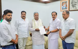 Shirur landslide: Kerala delegation meets CM Siddaramaiah, seeks resumption of search to track missing persons